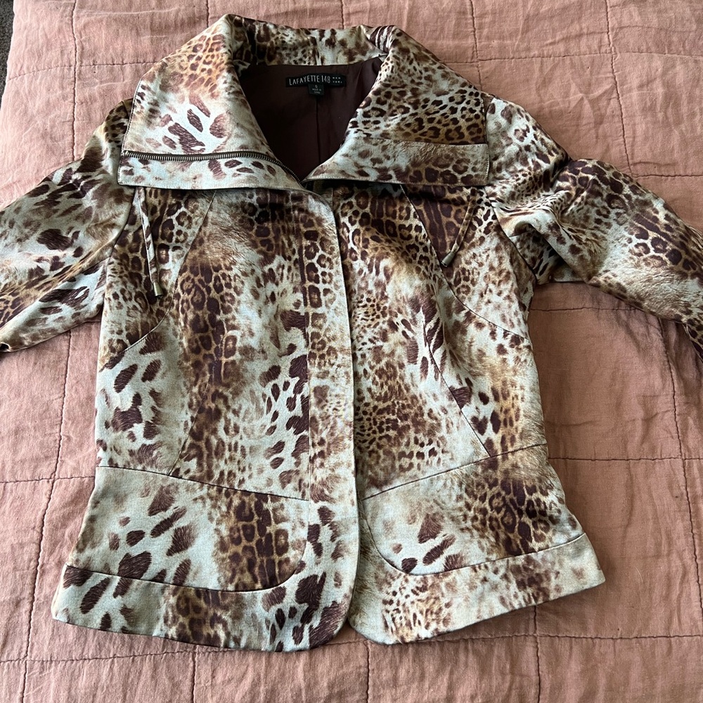 Lafayette 148 Leopard print zip up jacket size 6